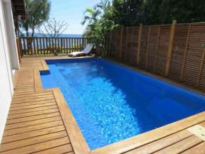Villa Bourbon avec piscine sur la plage